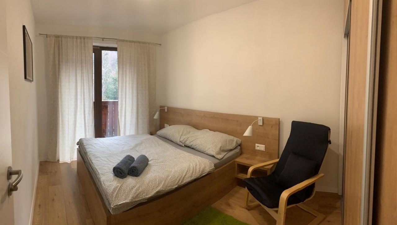 Apartman Jelen Chopok Juh-Trangoska Tale Exterior photo